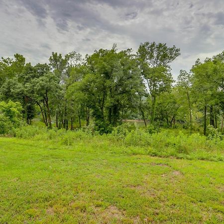 Rural Mt Olive Cabin Rental With White River View! Melbourne Bagian luar foto